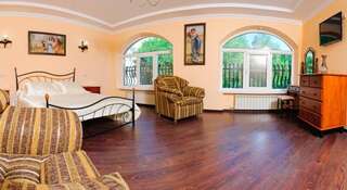 Гостиница Pervy Dohodny Dom Hotel Кисловодск Двухуровневый люкс-3