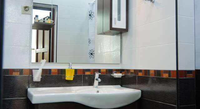 Гостиница Pervy Dohodny Dom Hotel Кисловодск-5